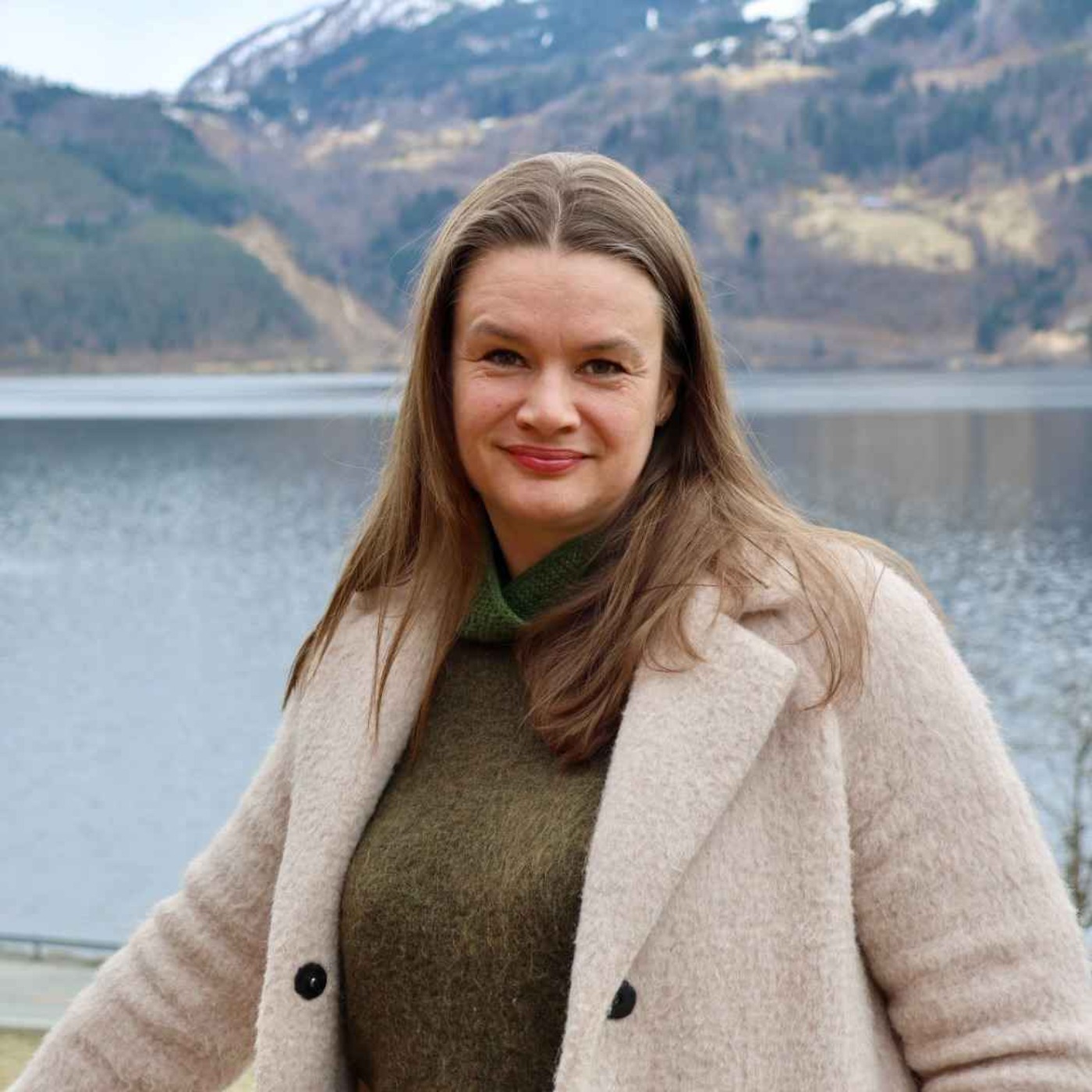 Ruth Lillegraven - Hardangerfolk episode artwork