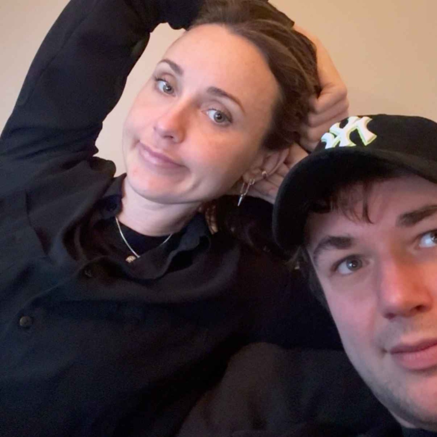 12. Iza & Charlie - Analfistad till akuten, micropenis, icks & negative nancy 12. Iza & Charlie - Analfistad till akuten, micropenis, icks & negative nancy