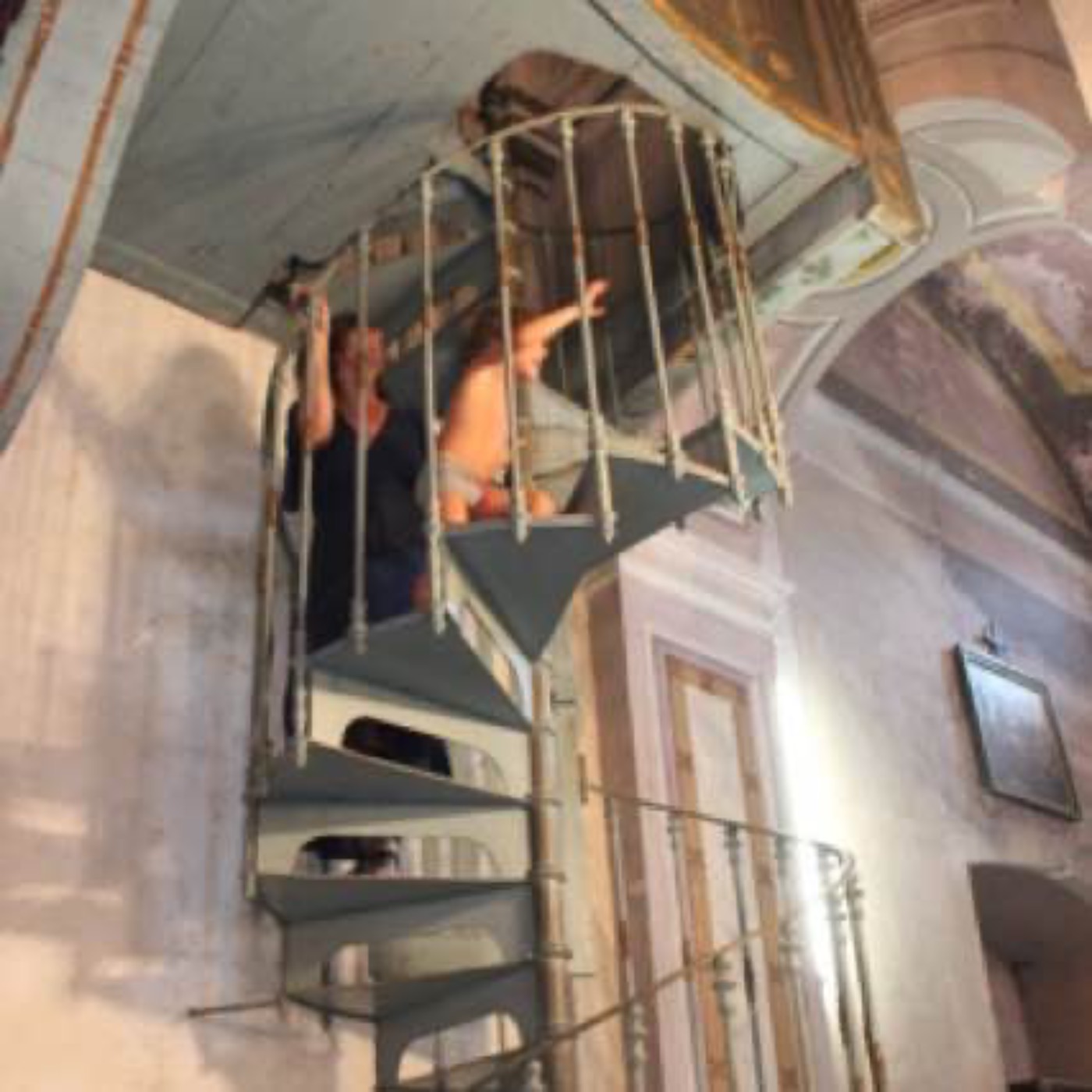 53. Serpientes y escaleras episode artwork