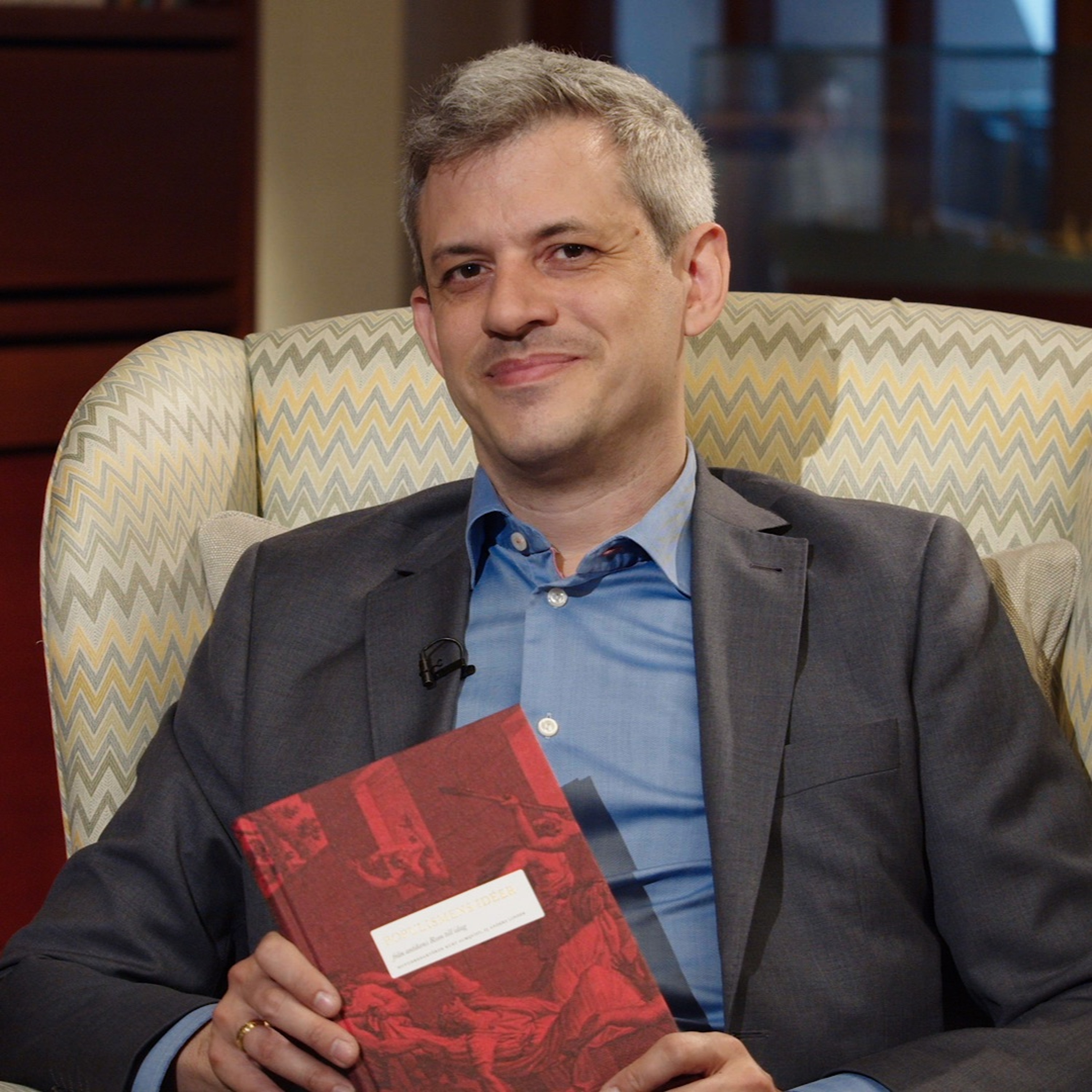 Podcastbild: 3. En ny bok 2019 – Populismens idéer med Peter Santesson