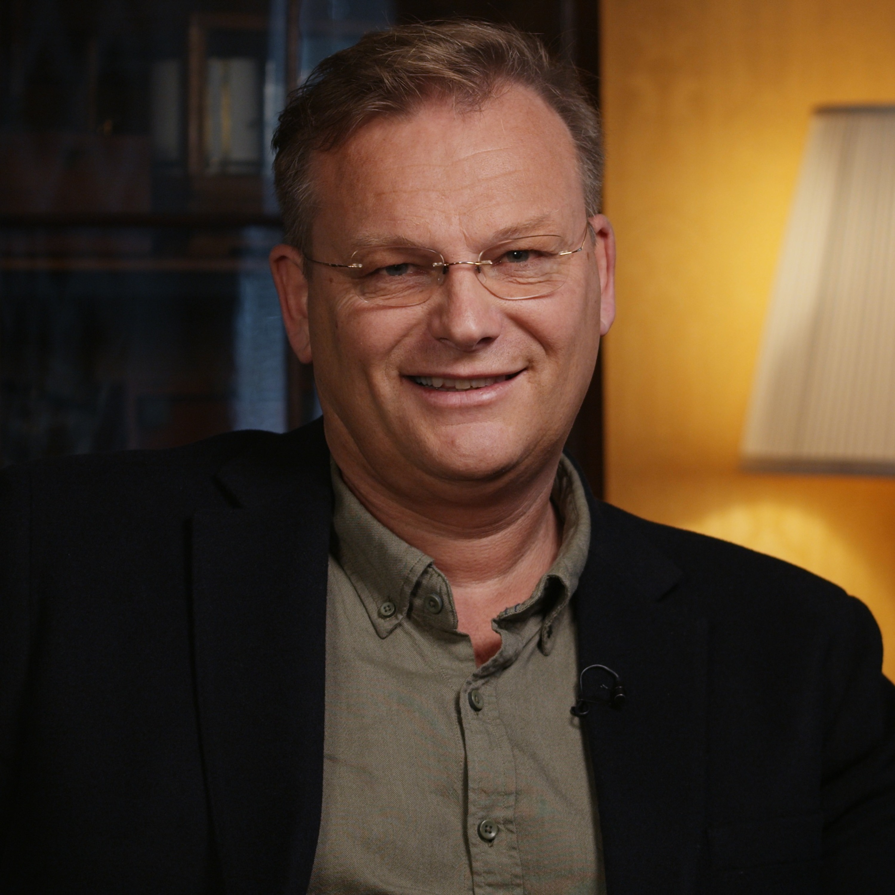 Podcastbild: 4. Förklara din forskning 2020 – Hur skapas en mästerdetektiv?