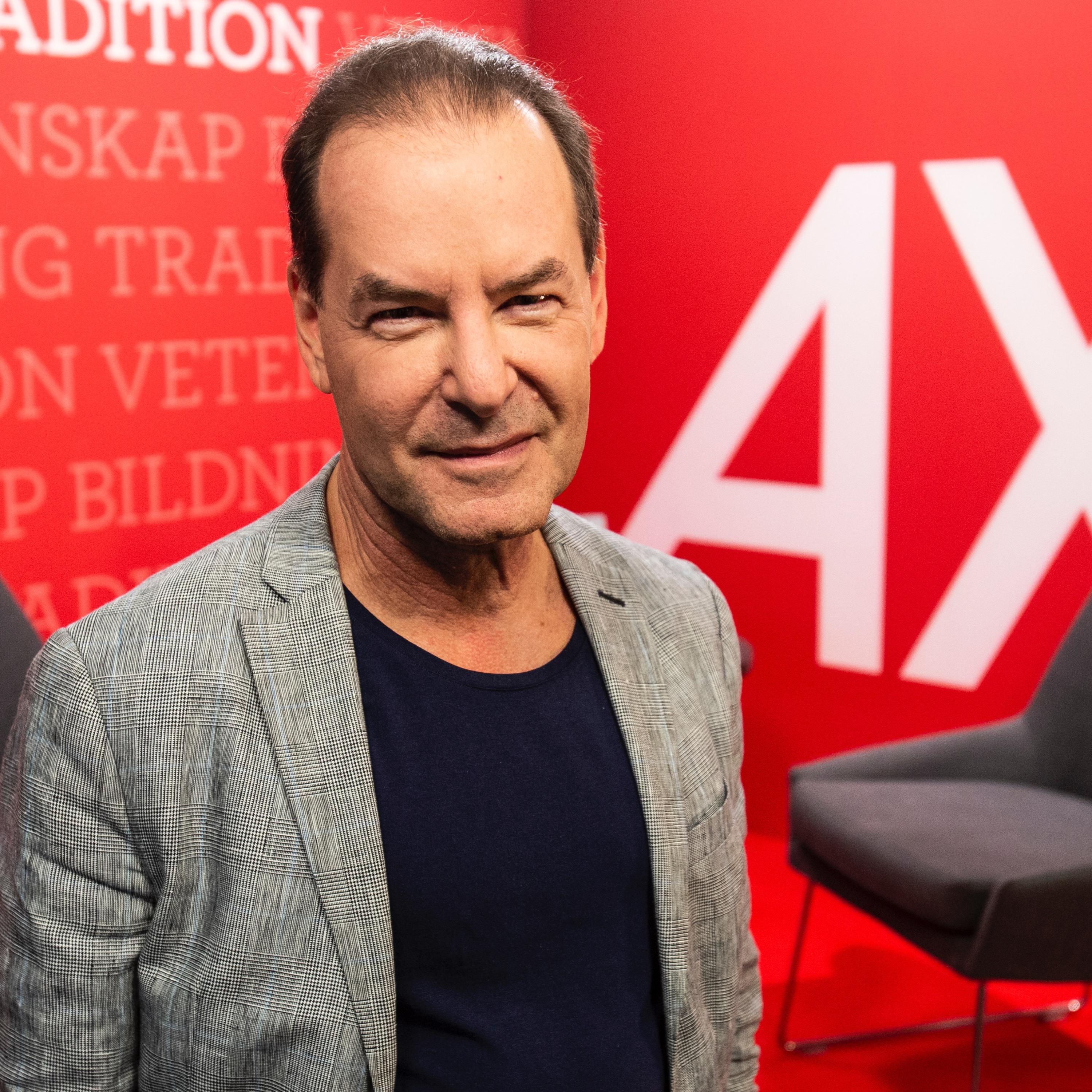 Podcastbild: 14. Veckans bok 2019 – I psykiatrins tjänst. En svensk läkares memoarer