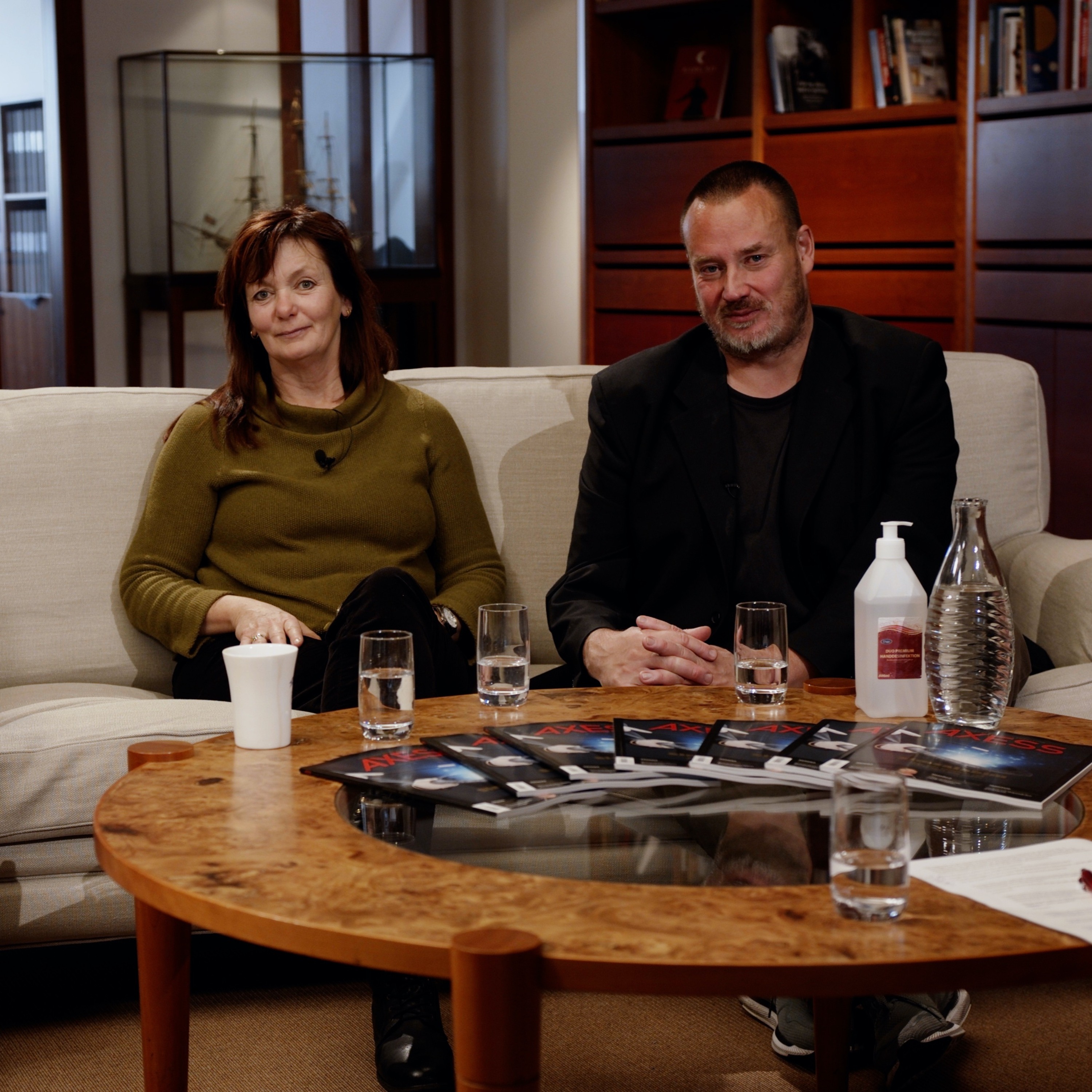 Podcastbild: 23. Panelen 2020 – Halshuggningen av Paty, vem vinner USA-valet och Greta Thunberg till DN