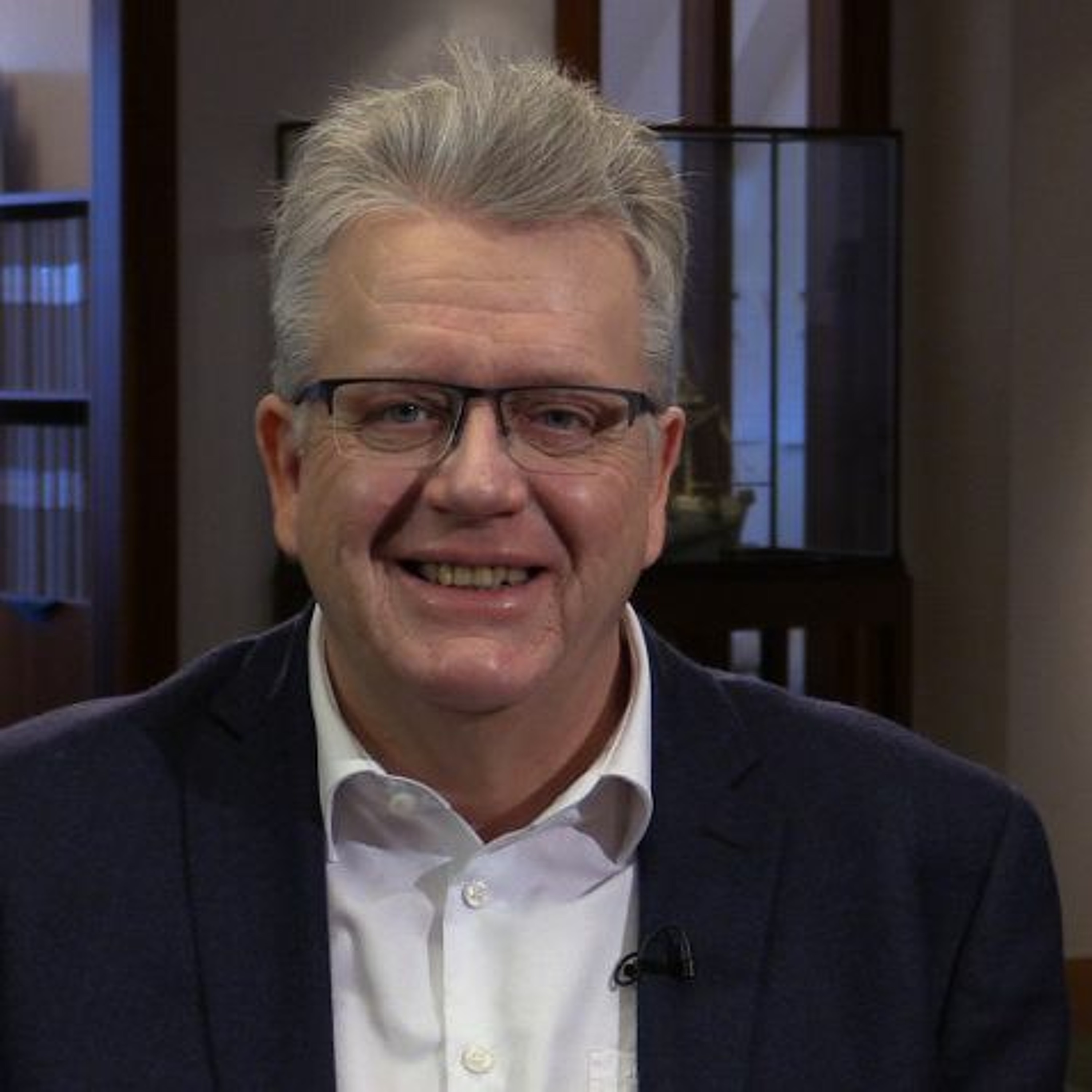 Podcastbild: 54. Luthersson läser världslitteraturen 2019 – Om medeltida resenärer med Kurt Villads Jensen