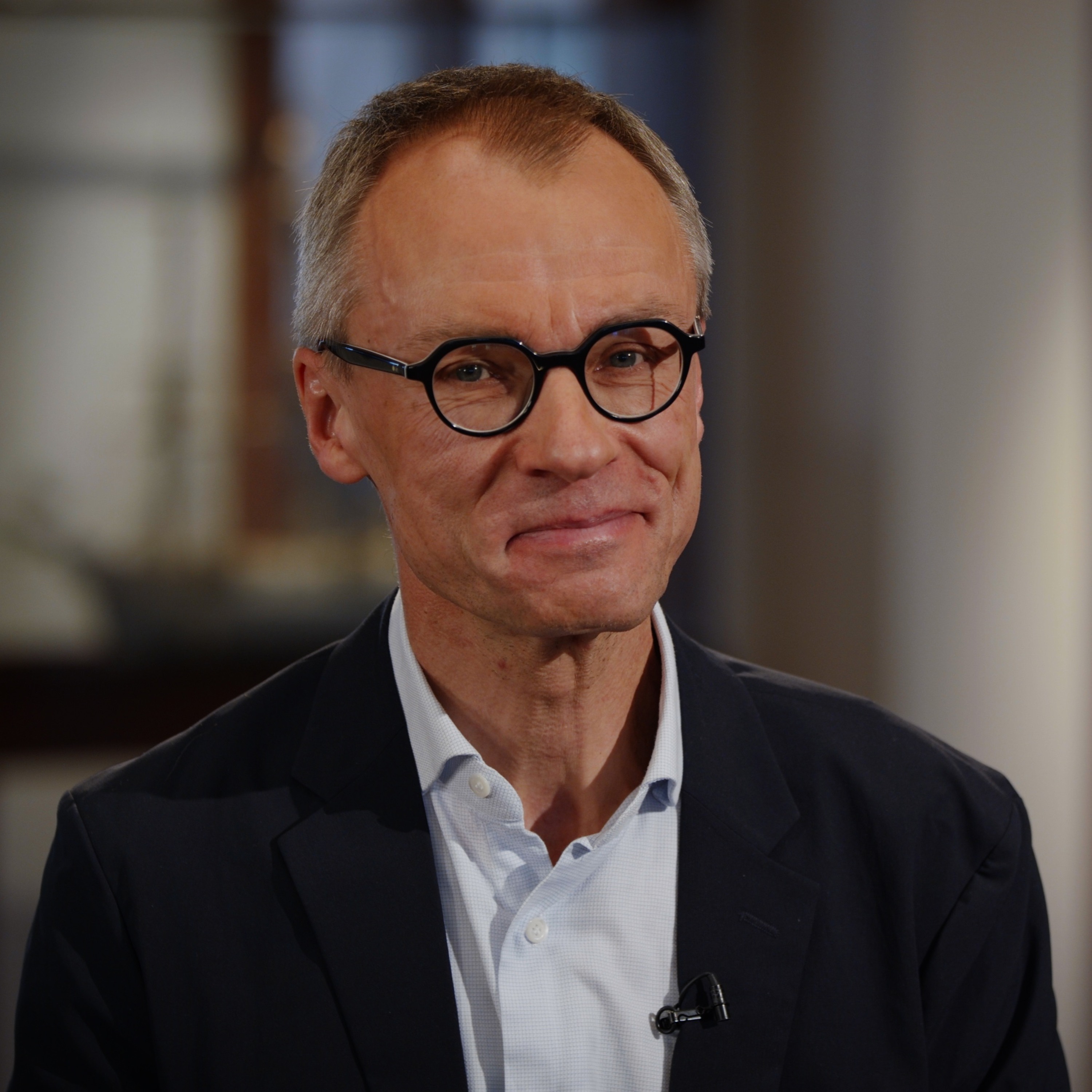 Podcastbild: 52. Luthersson läser världslitteraturen 2019 – Om Robert Musil med Bo Isenberg