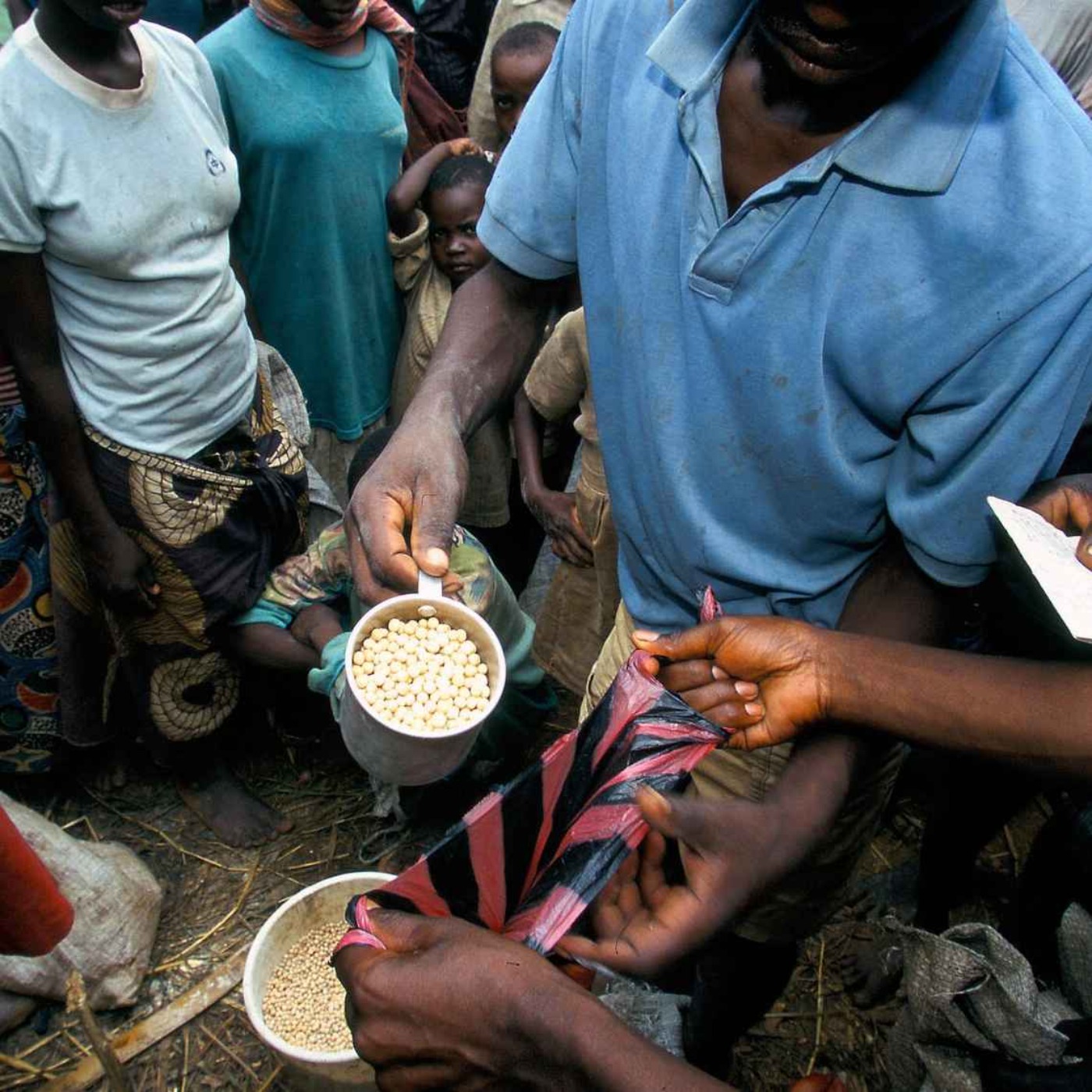 Hunting and killing Rwandan refugees in Zaire-Congo - Ep. 8: Learning from retrospective reports episode artwork