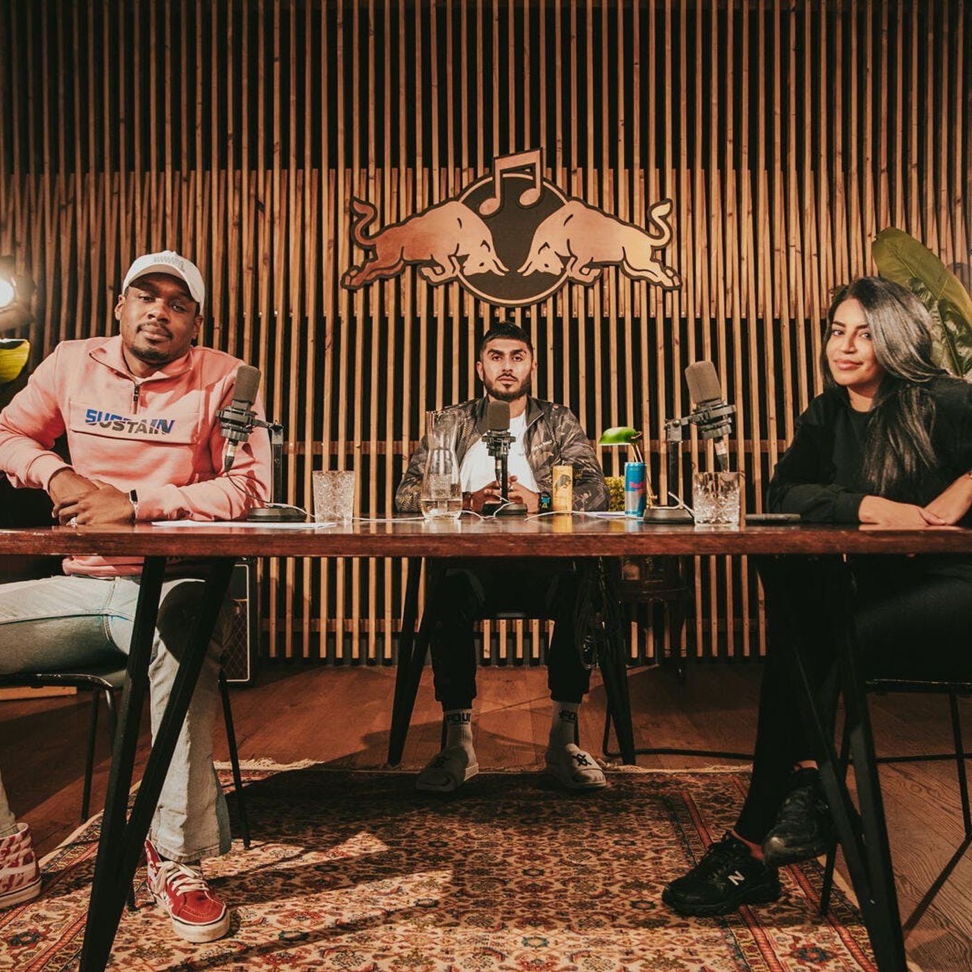 CONVO - Défano, Armin en Yuki