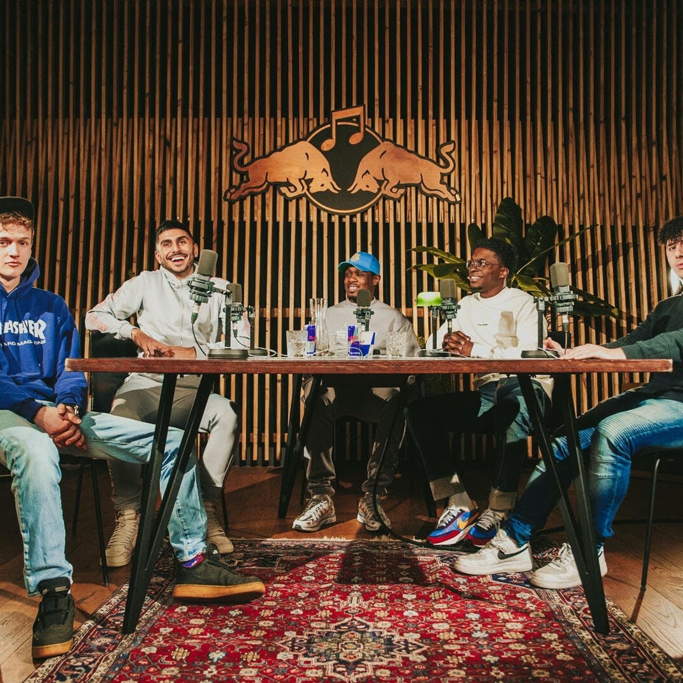 CONVO - Défano, Armin en Yuki