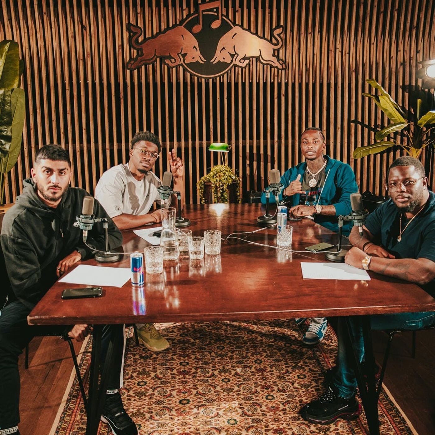 CONVO - Défano, Armin en Yuki