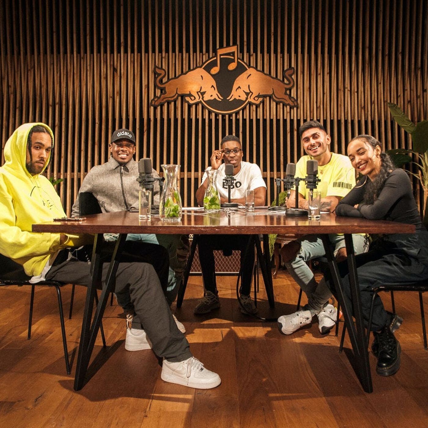 CONVO - Défano, Armin en Yuki