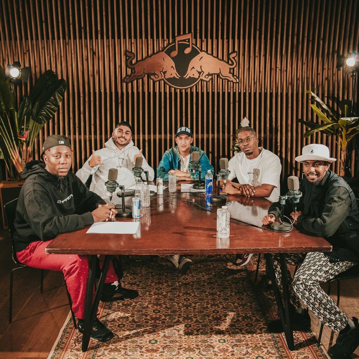 CONVO - Défano, Armin en Yuki