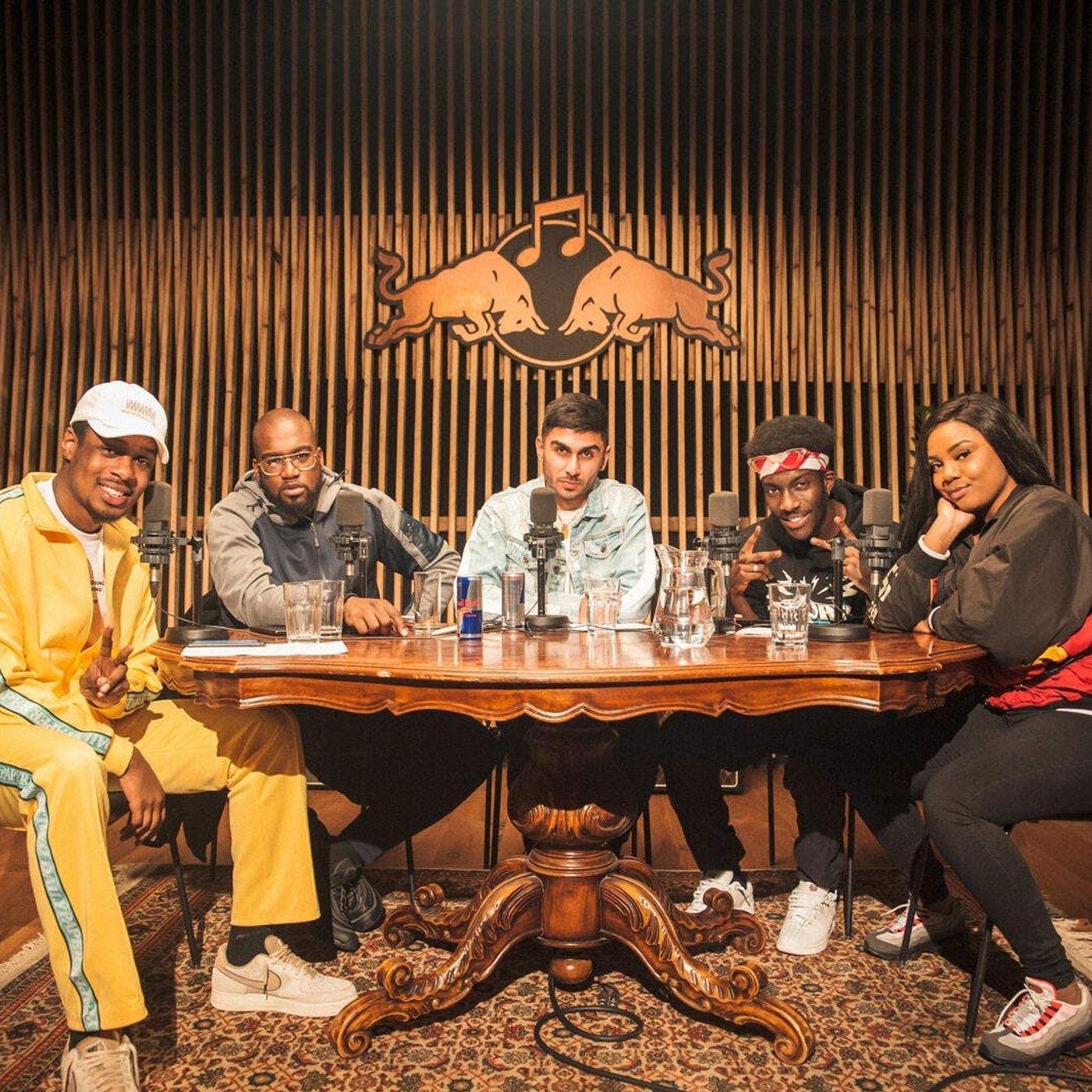 CONVO - Défano, Armin en Yuki