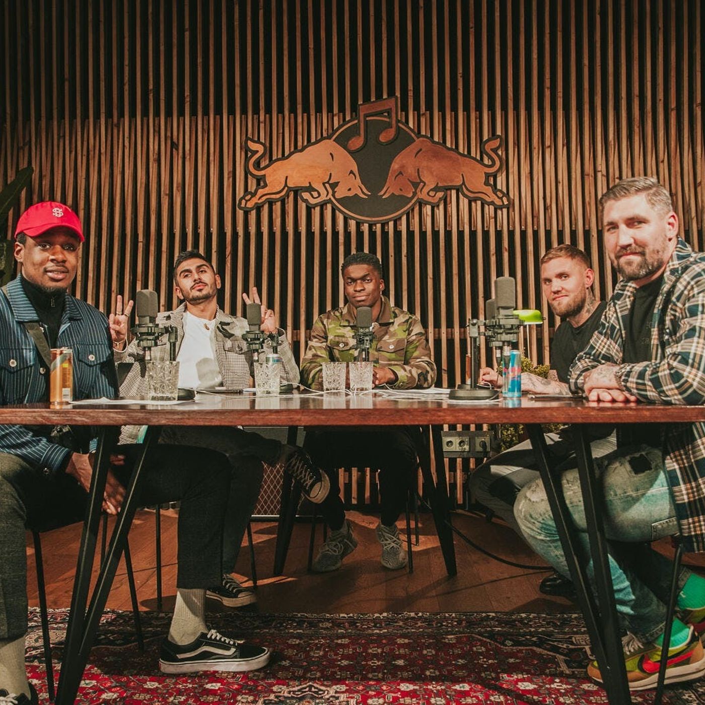 CONVO - Défano, Armin en Yuki