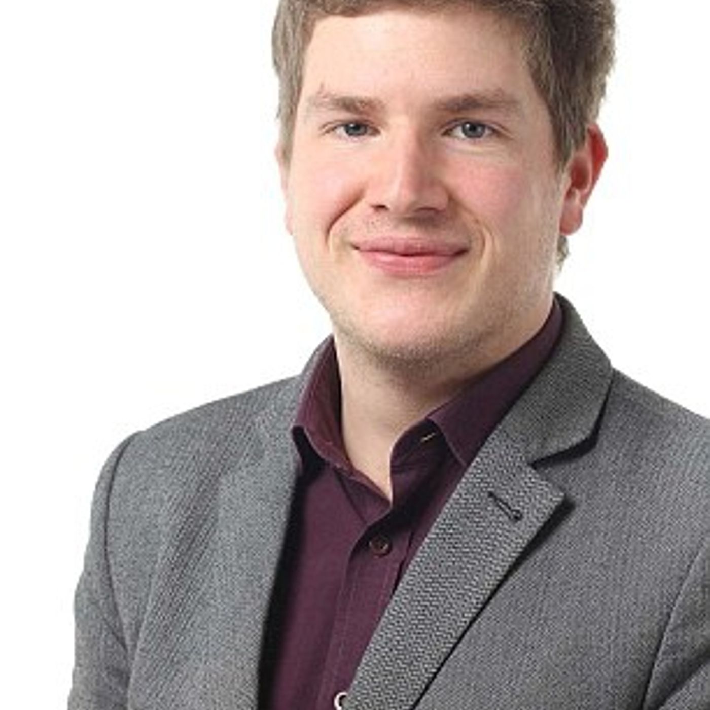 This is Money Show - How to complain, pension tax madness, banks clampdown, vending machines, Swindon, energy rip offs