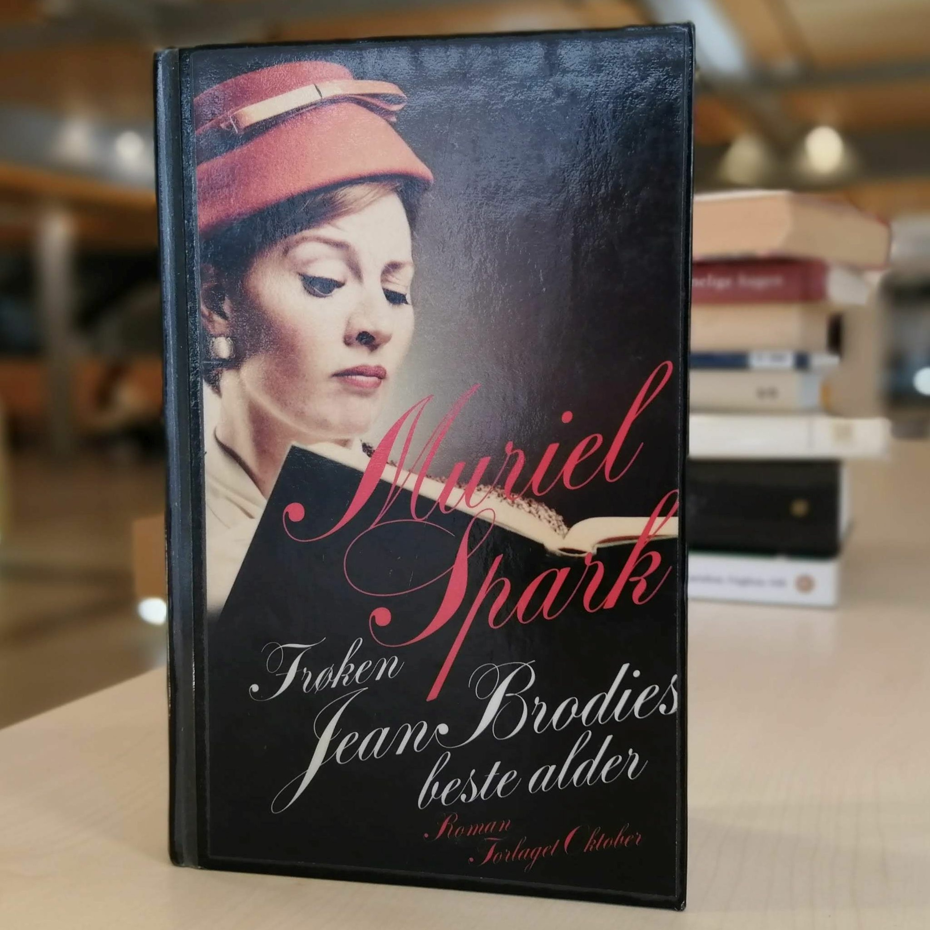 Klassikeren: Frøken Jean Brodies beste alder av Muriel Spark episode artwork