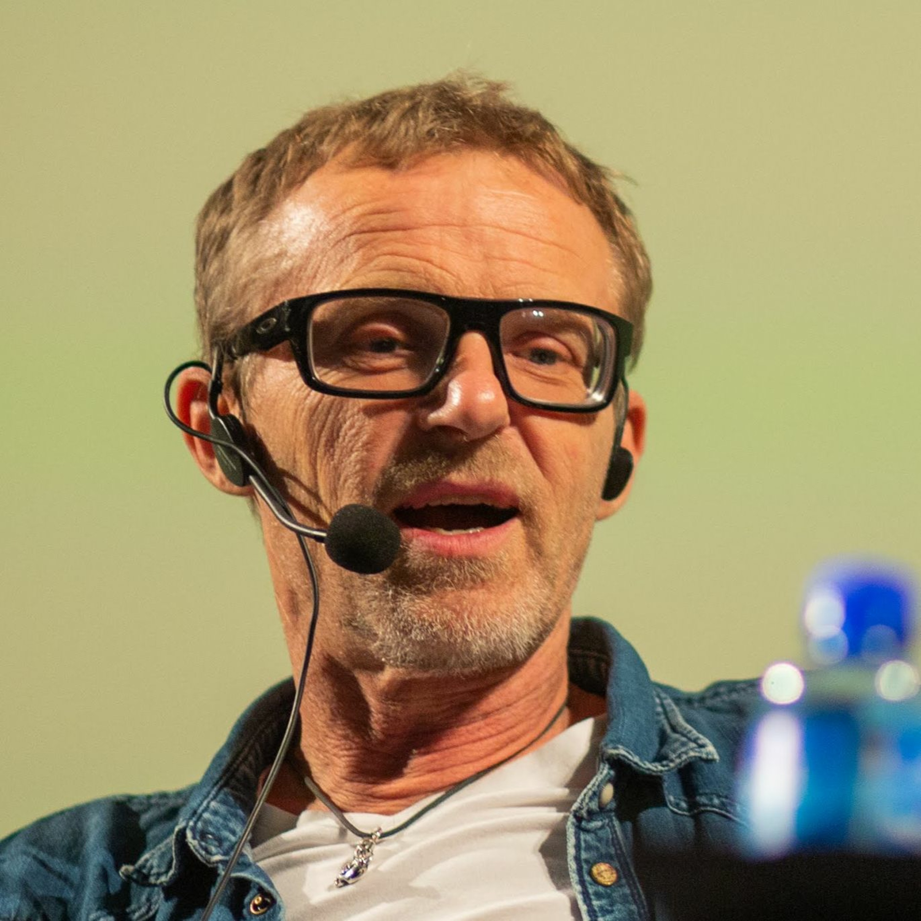 #173: Jo Nesbø om Kniv, sine fotsoldater og kreativitetens robåter og supertankere (fra Kapittel19) episode artwork