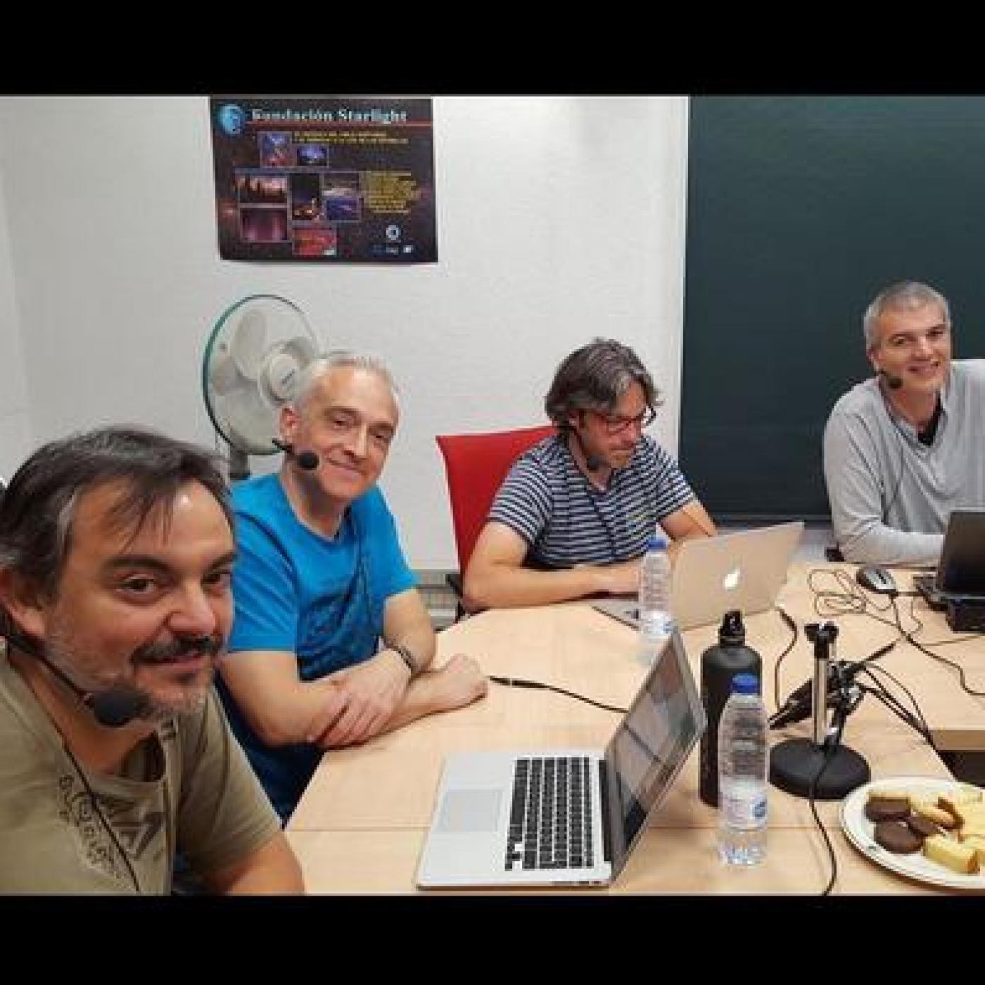 Ep61: Fotón Oscuro o Quinta Fuerza de la Naturaleza; Arqueocervezas; Einstein y Facebook; Elecciones; Agujeros Negros