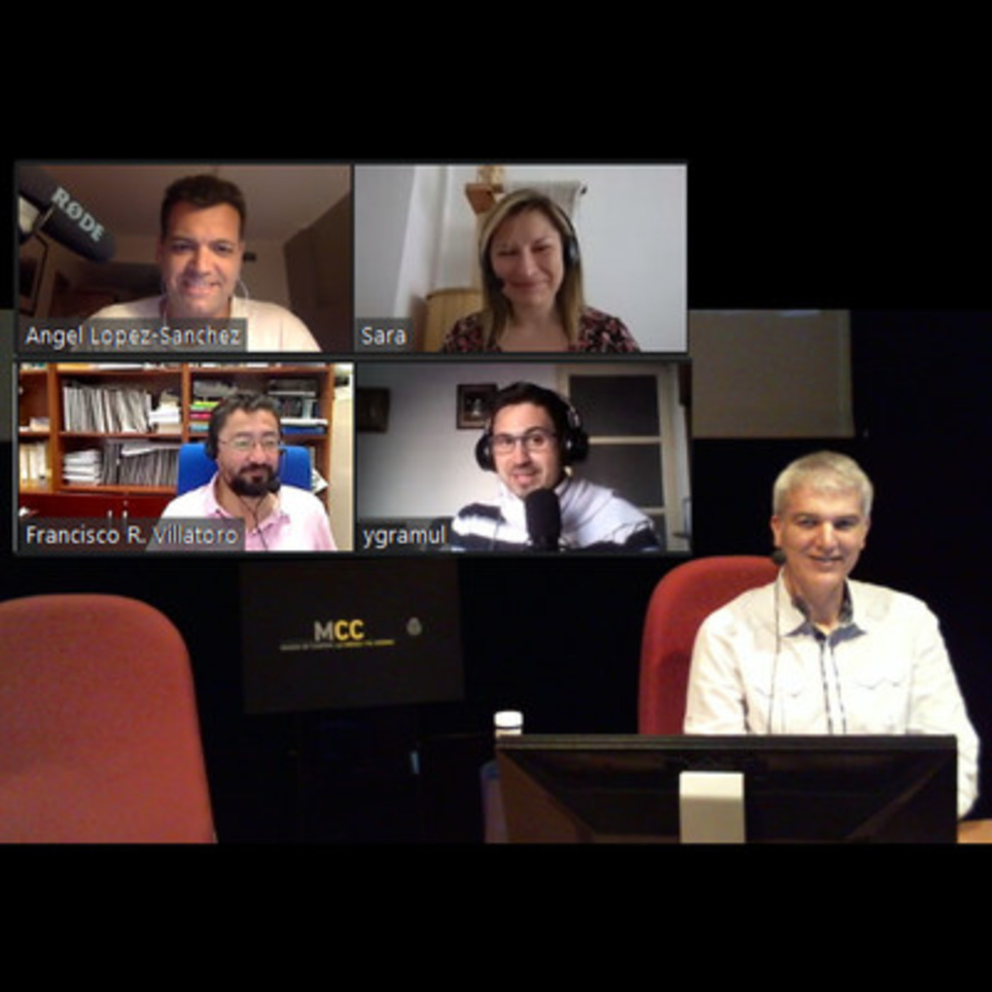 Ep255: Starlink; FRBs; SETI; Betelgeuse; Cúmulos Globulares
