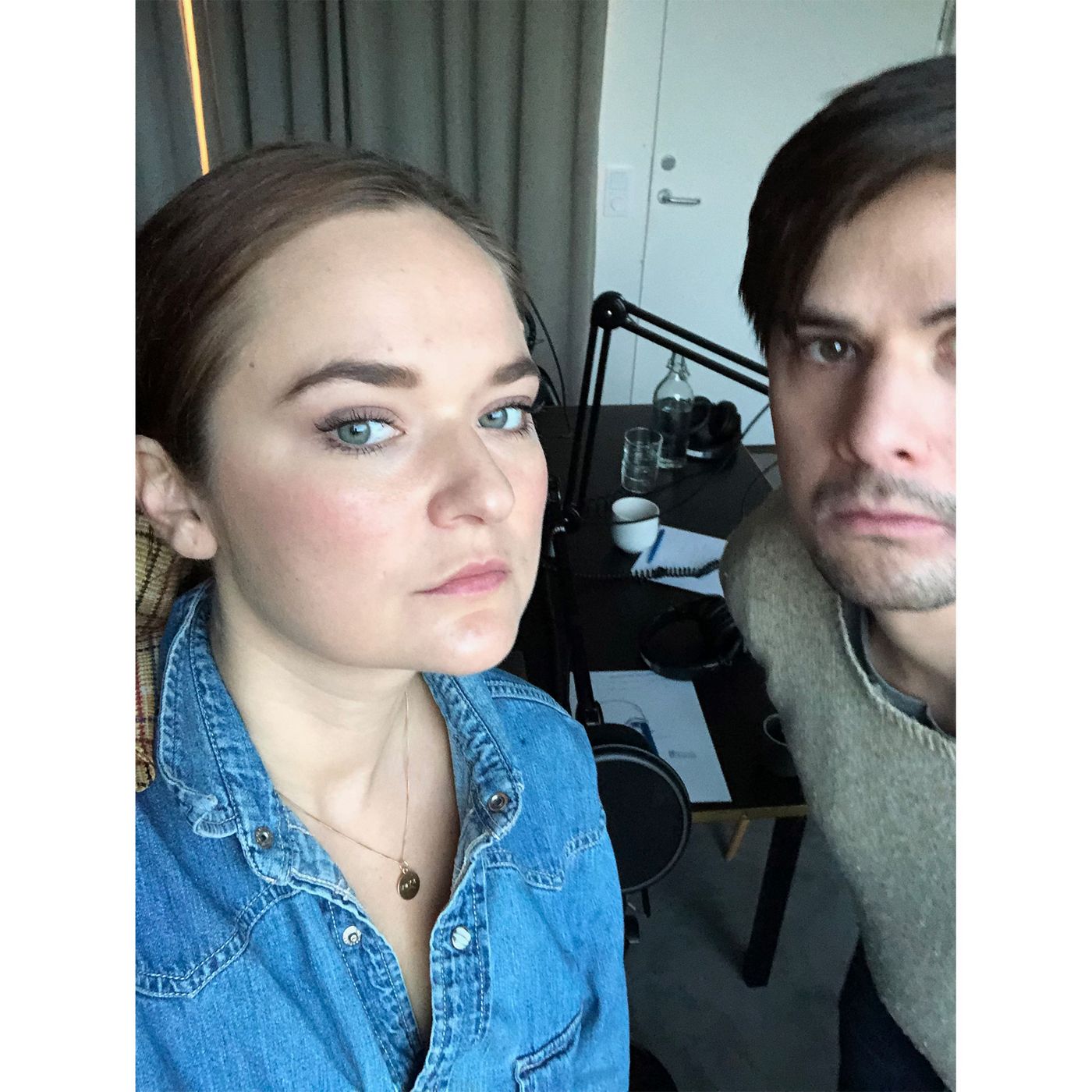 246. Att vara någons urin episode artwork