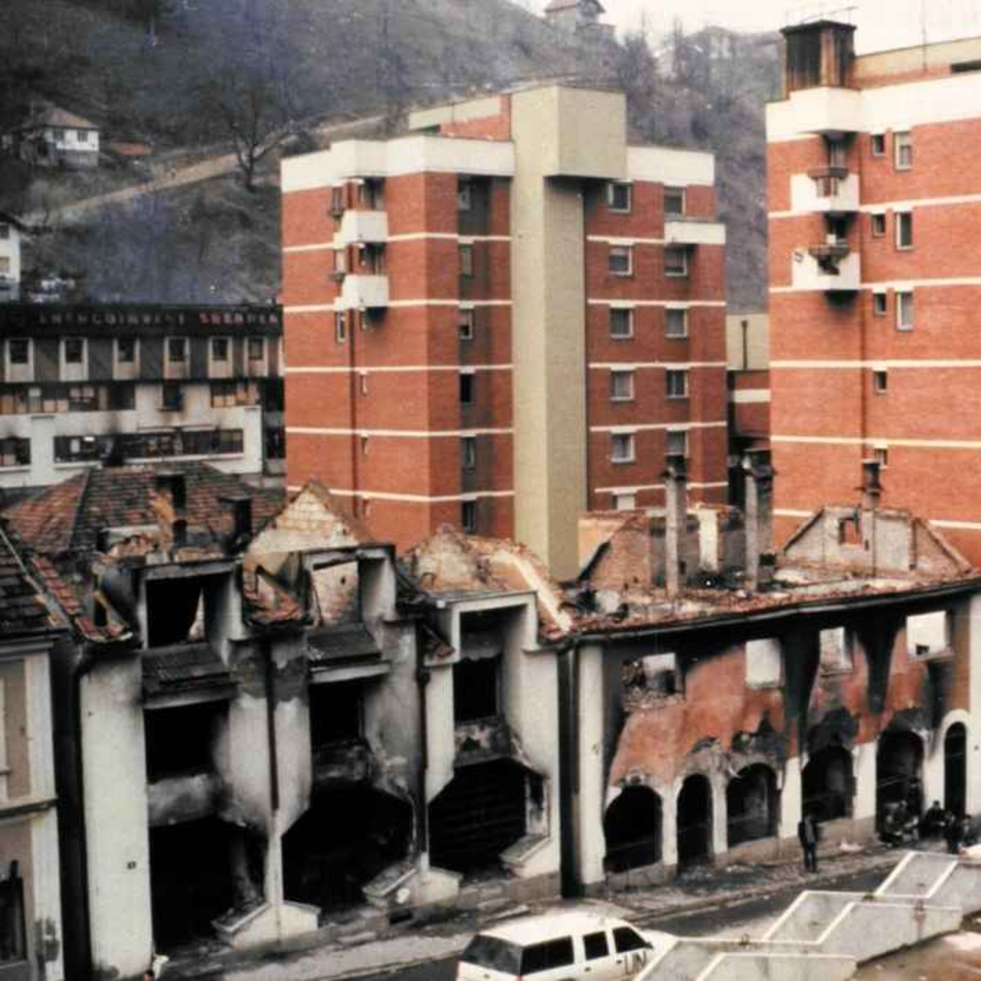 Srebrenica - Épisode 1 : Entrer dans l’enclave episode artwork
