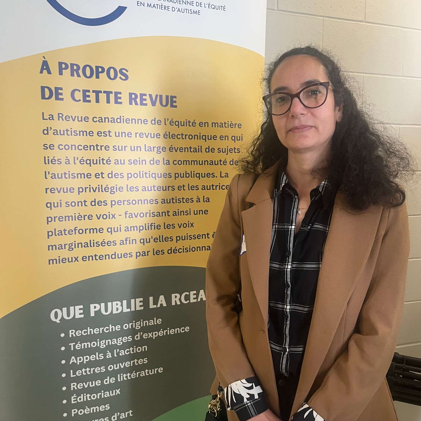 Des franco-manitobains partagent leurs expériences avec des personnes autistes episode artwork