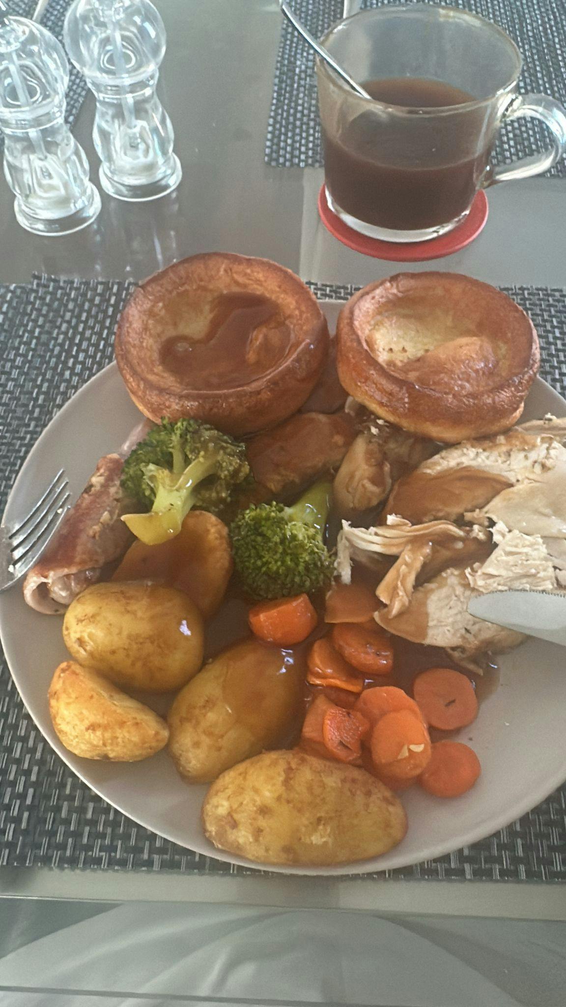 S1 Ep57: Stockport County and Sunday Roasts episode artwork