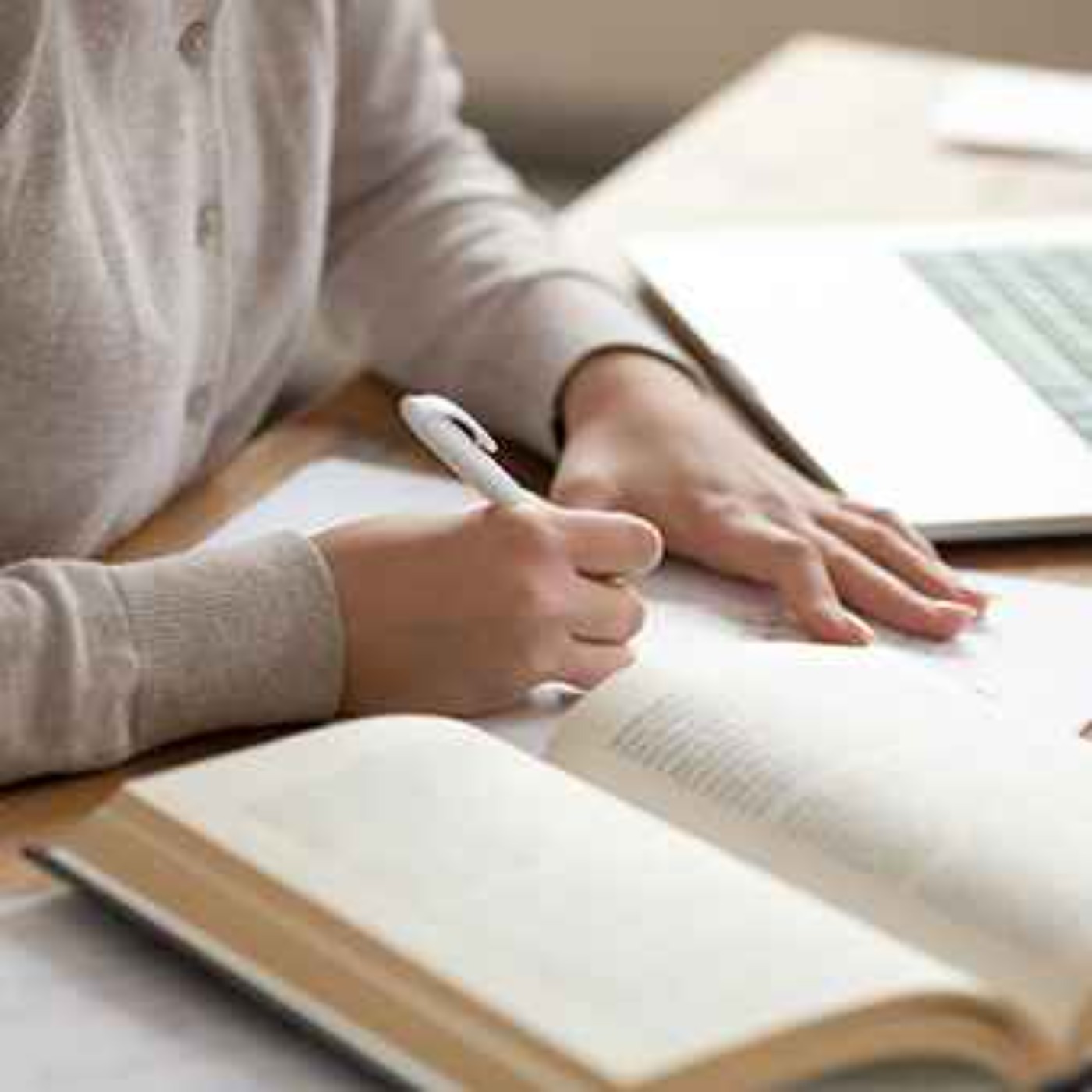 Publishing Pathways: An inside look at authors’ book journeys