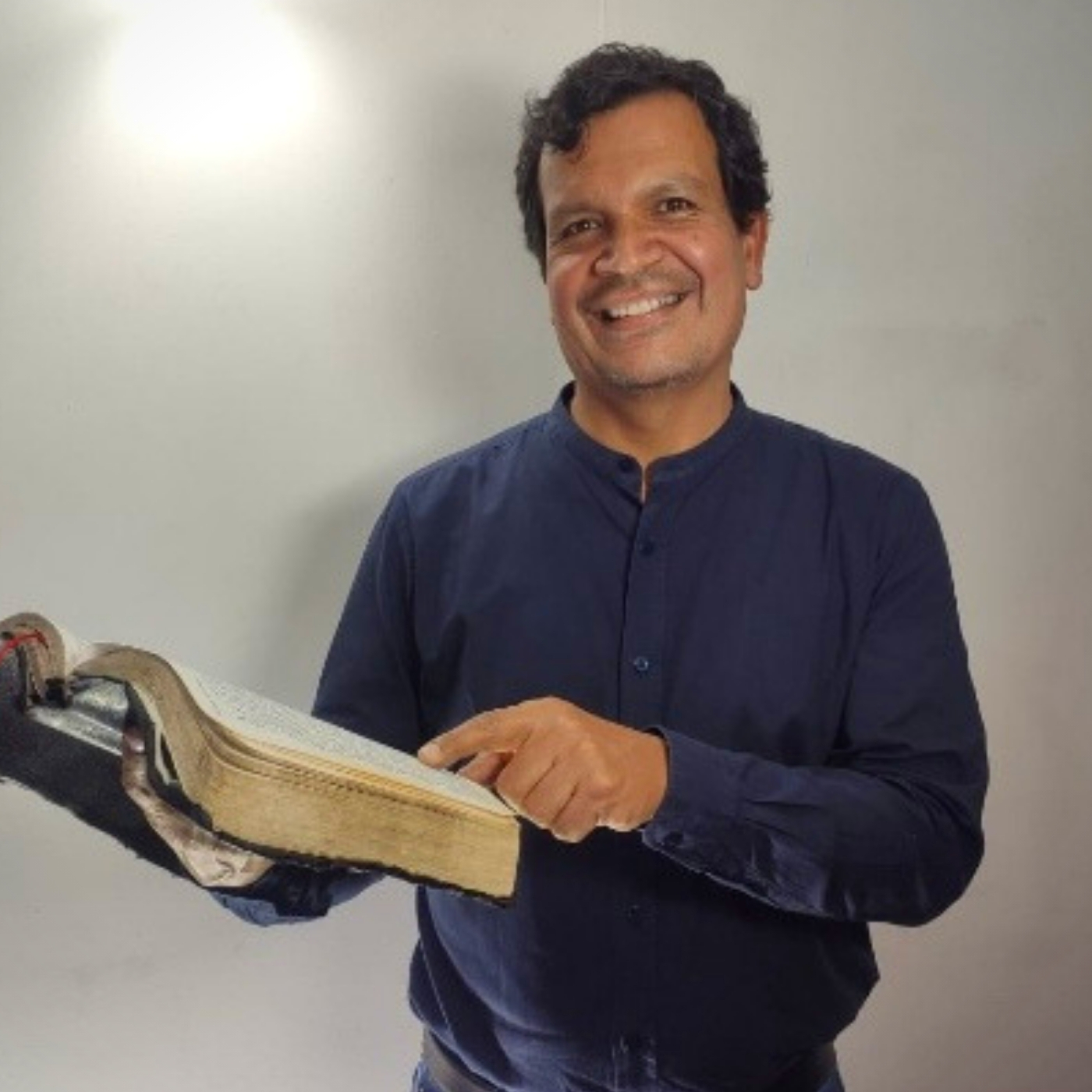 Pastor Alvaro Casanova Hosted by Alvaro Casanova